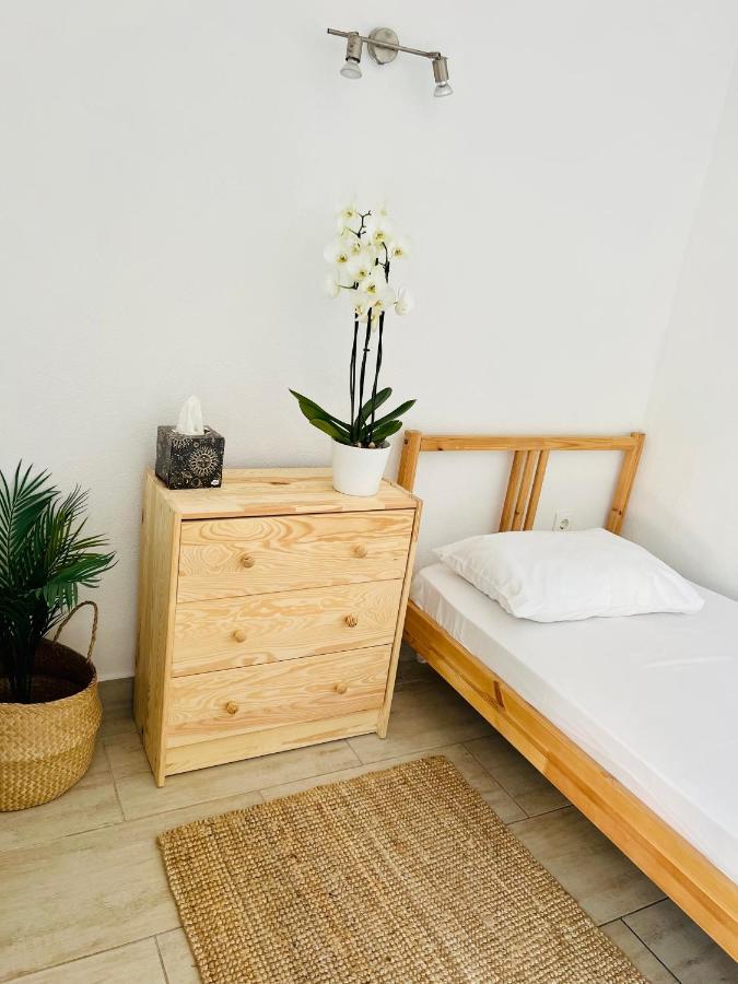 Guesthouse Dvoshko ฮวาร์ ภายนอก รูปภาพ
