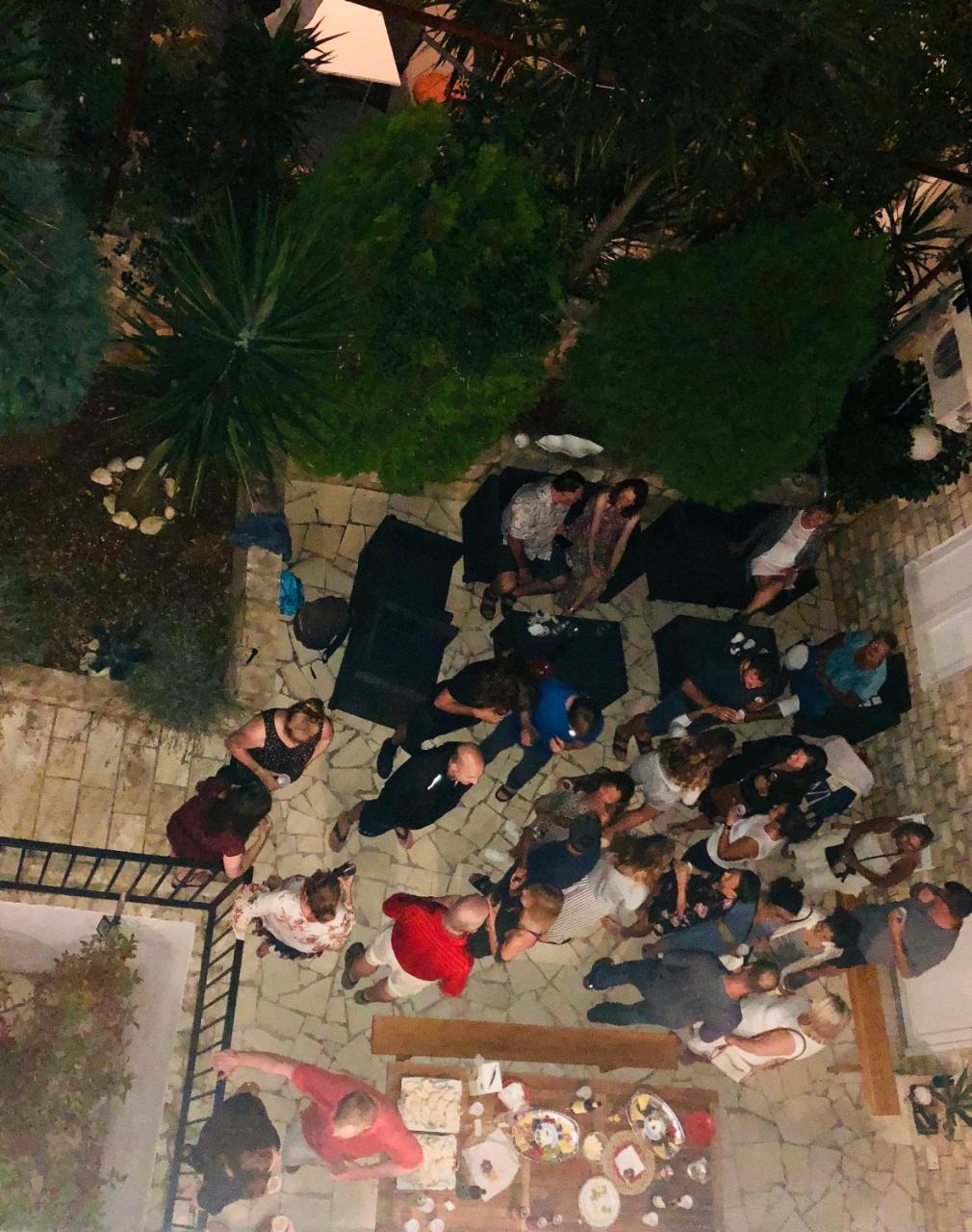 Guesthouse Dvoshko ฮวาร์ ภายนอก รูปภาพ